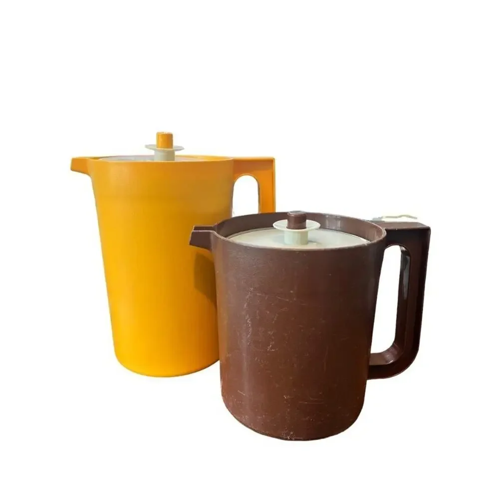 Vintage Yellow Apricot Tupperware 2 Quart Brown 1.5 qt Pitchers Push Button Lids
